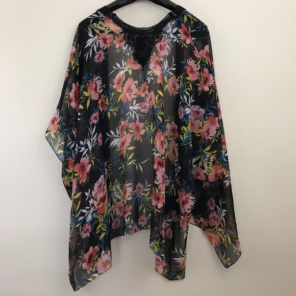 Lane Bryant Plus Size Crochet Overpiece Kimono - Picture 7 of 8